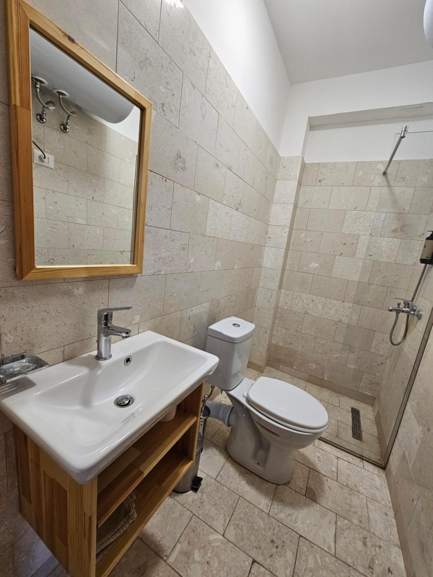 Hotel Vermoshi Tdc